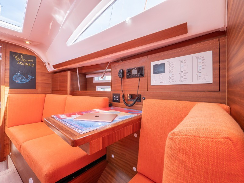 Yacht ELAN - Impression 40.1 "Funky"