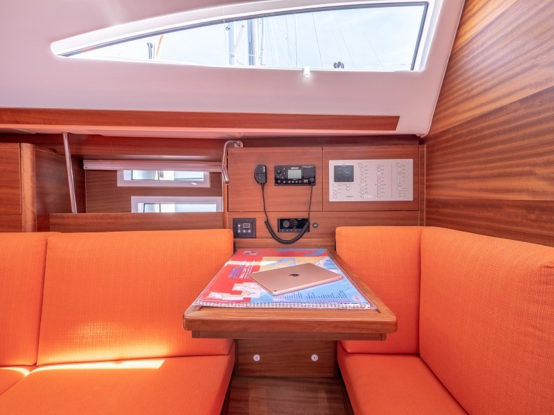 Yacht ELAN - Impression 40.1 "Funky"