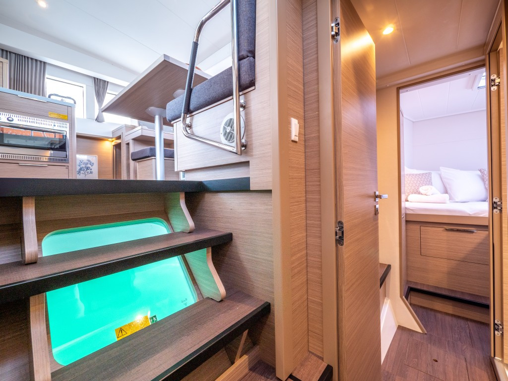 Yacht LAGOON - 40 "Osprey"