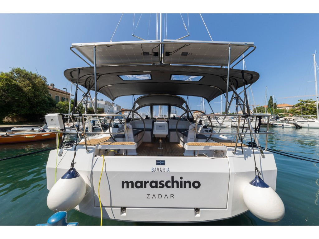 Yacht BAVARIA - C42 "Marashino"
