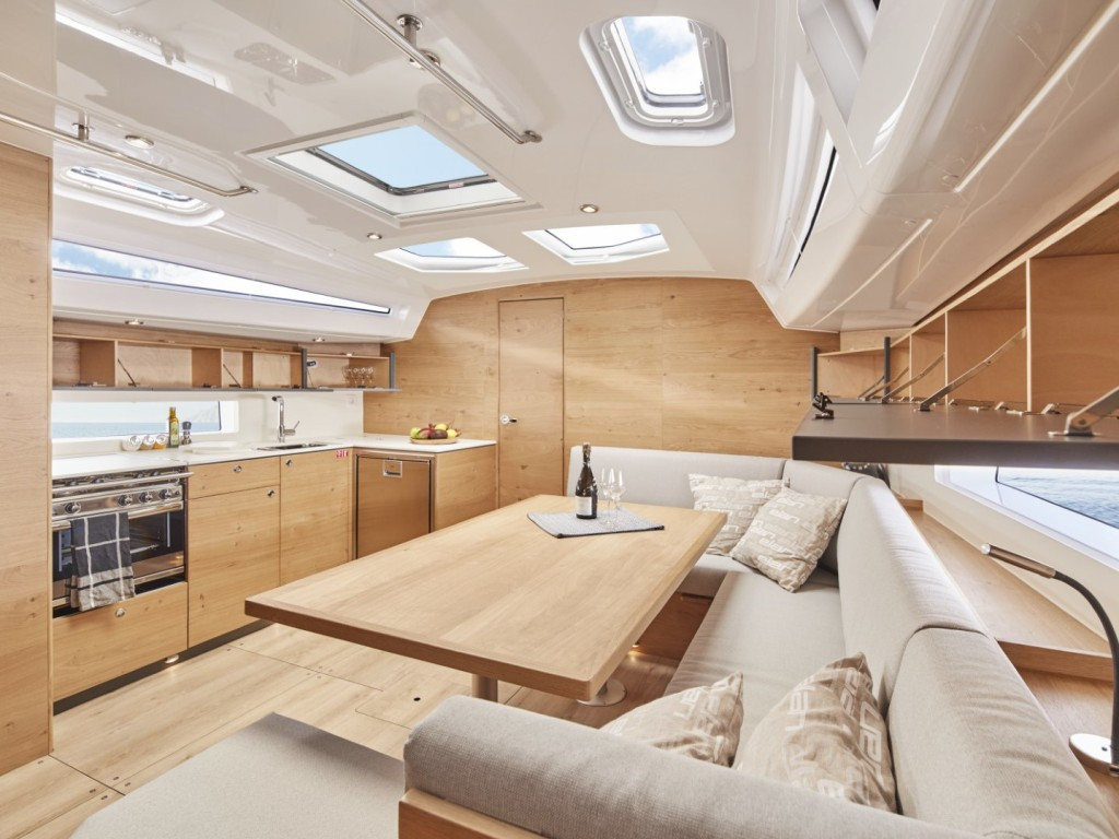 Yacht ELAN - Impression 43 "Amaretto"