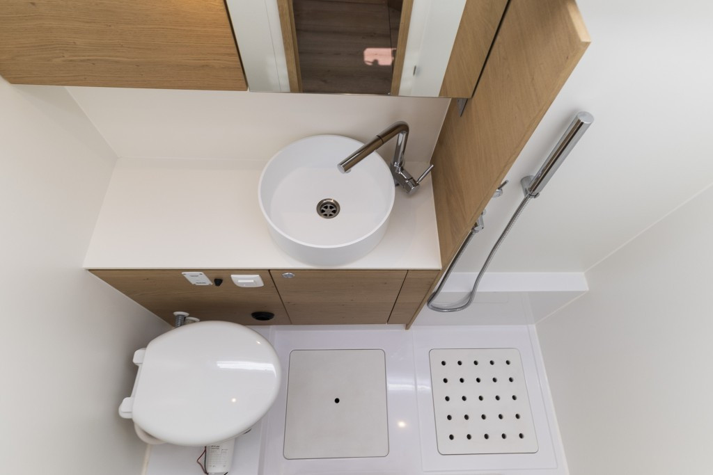 Yacht ELAN - Impression 43 "Vekenega"