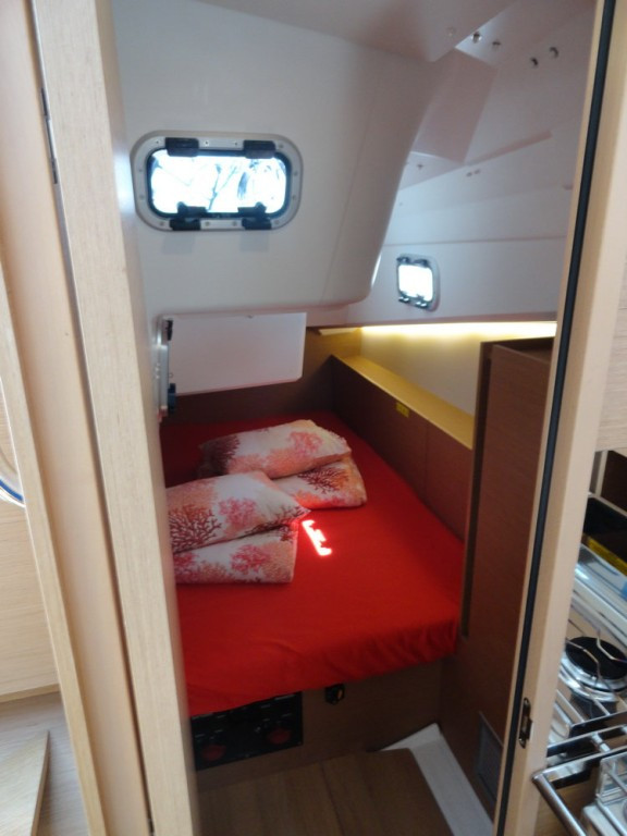 Yacht JEANNEAU - Sun Odyssey 380 "Maravilha"