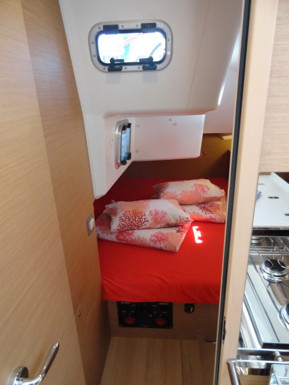 Yacht JEANNEAU - Sun Odyssey 380 "Maravilha"