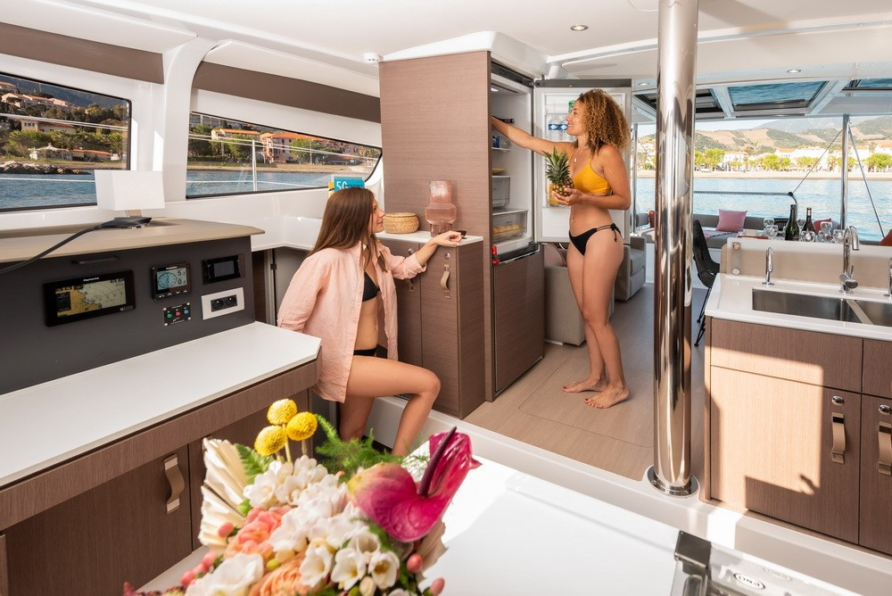 Yacht CATANA - Bali 4.2 "La Luna"