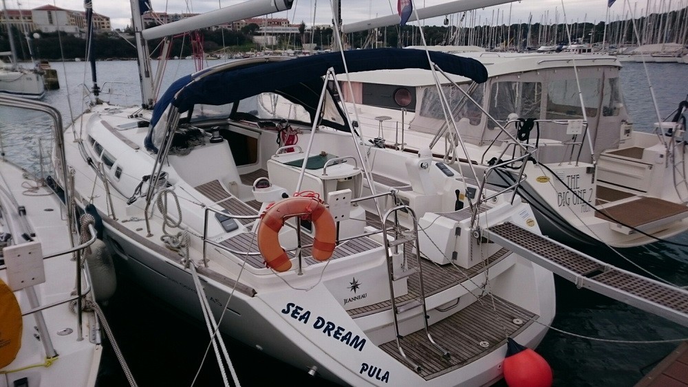 Yacht JEANNEAU - Sun Odyssey 45 "Sea Dream"