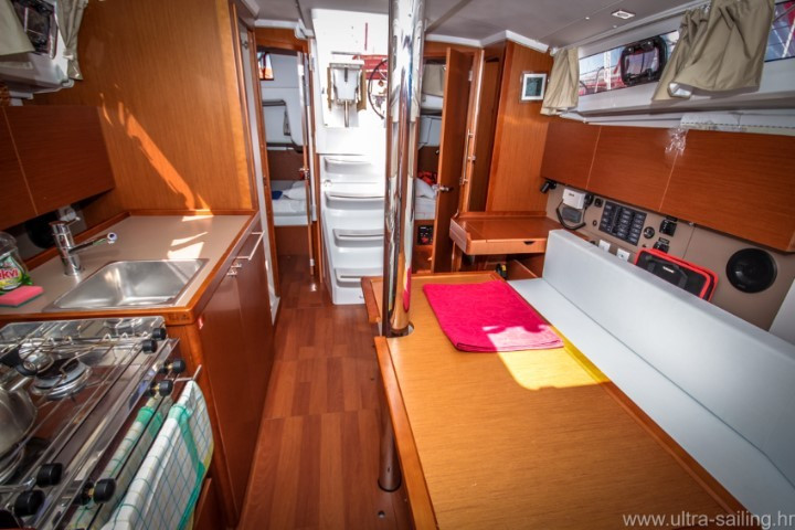 Yacht BENETEAU - Oceanis 35 "Dalmar"