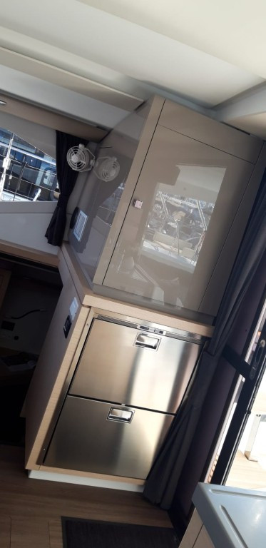 Yacht FOUNTAINE PAJOT - Lucia 40 "Nala"