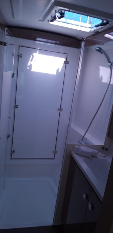 Yacht FOUNTAINE PAJOT - Lucia 40 "Nala"