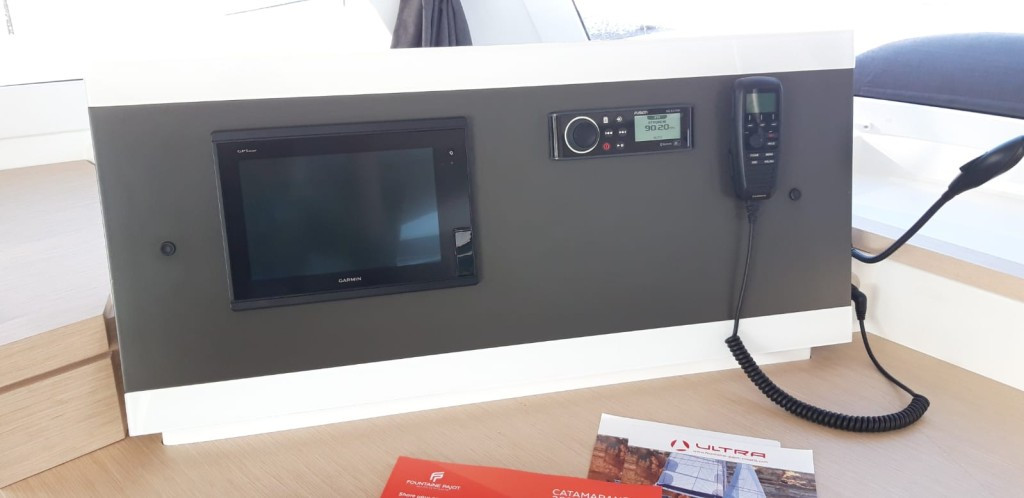 Yacht FOUNTAINE PAJOT - Lucia 40 "Nala"