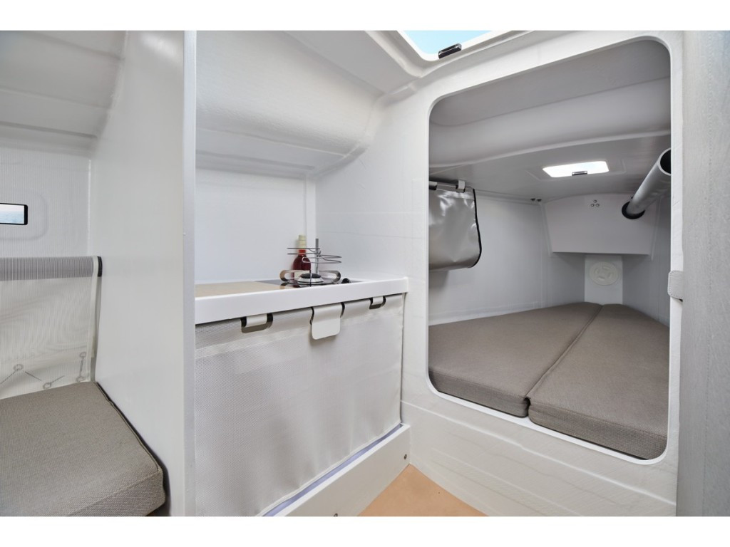 Yacht BENETEAU - First 27 "Suferina"