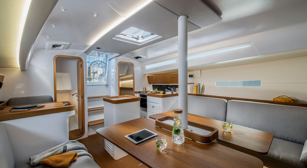 Yacht BENETEAU - First 36 "Ultra First"