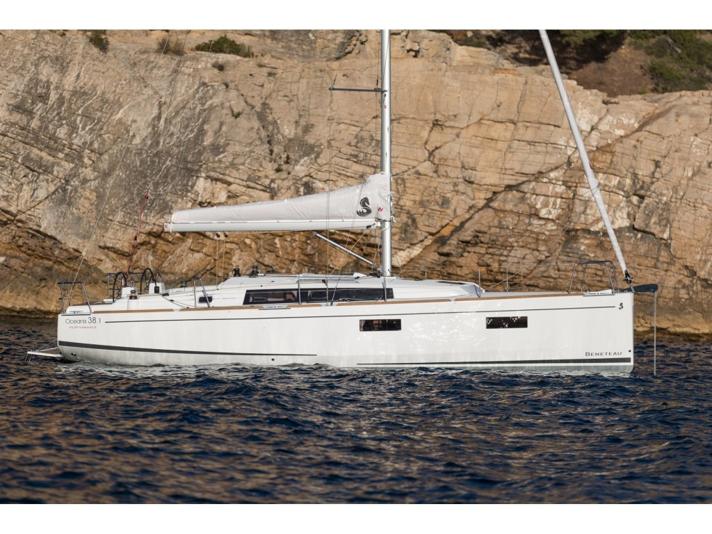 Yacht BENETEAU - Oceanis 38.1 "Majano"