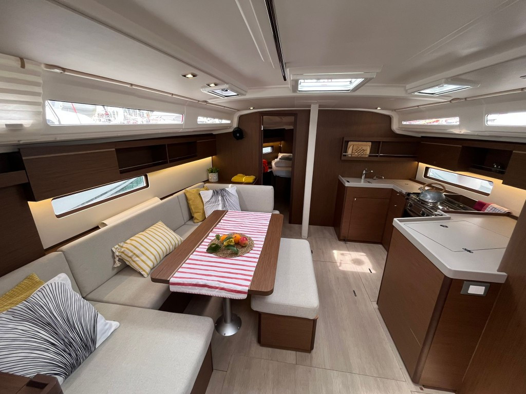 Yacht BENETEAU - Oceanis 40.1 "Bibi One"