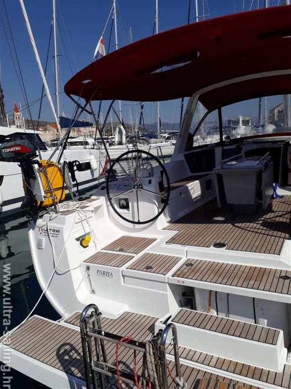 Yacht BENETEAU - Oceanis 45 "Parija"