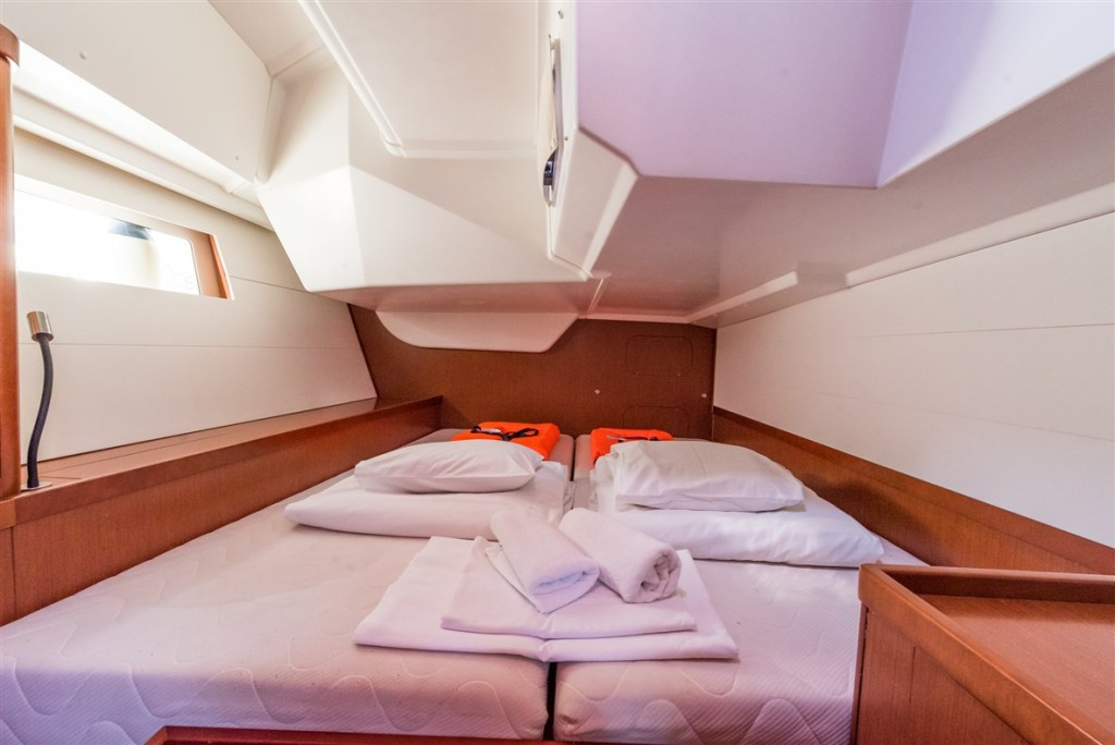 Yacht BENETEAU - Oceanis 48 "Ultra Dubrovnik"