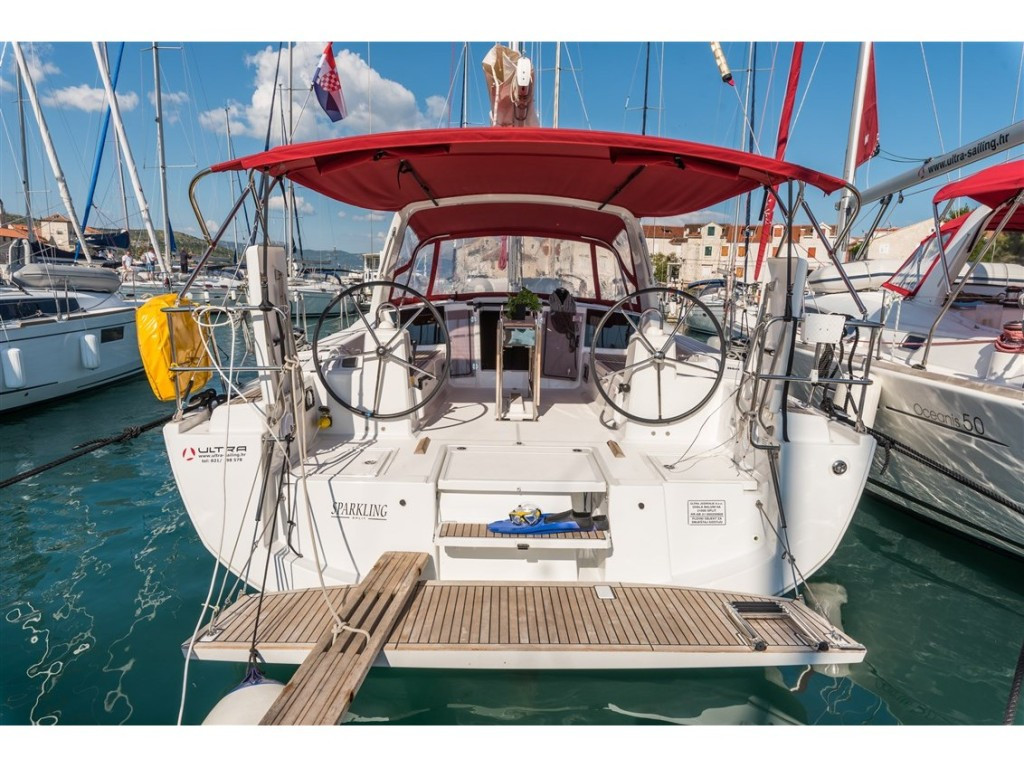 Yacht BENETEAU - Oceanis 41.1 "Sparkling"