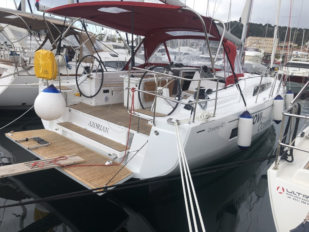 Yacht BENETEAU - Oceanis 40.1 "Azorian"
