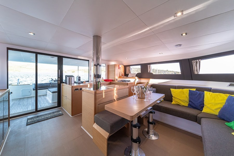 Yacht DUFOUR - 48 Catamaran "Ler"