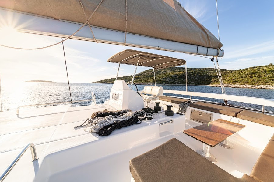 Yacht DUFOUR - 48 Catamaran "Var"