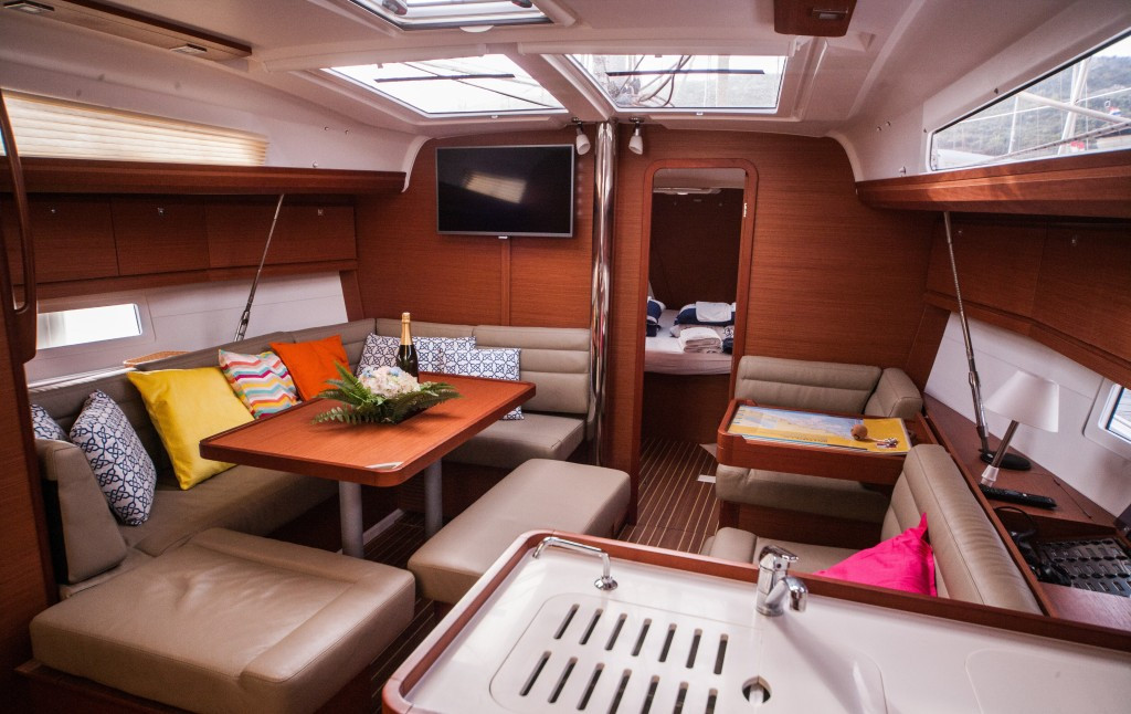 Yacht DUFOUR - 412 Grand Large "Jasieque"