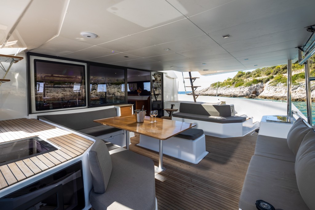 Yacht DUFOUR - 48 Catamaran "Clo"