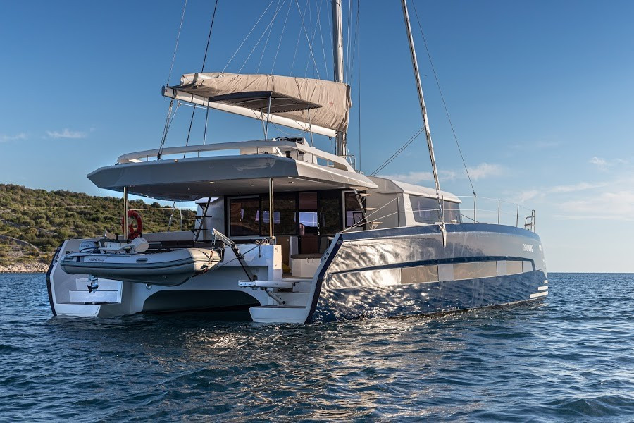 Yacht DUFOUR - 48 Catamaran "Roy"