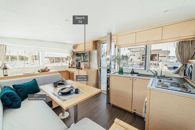 Yacht LAGOON - 39 "Nemo"