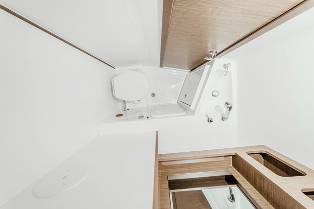 Yacht LAGOON - 42 "Artemis"