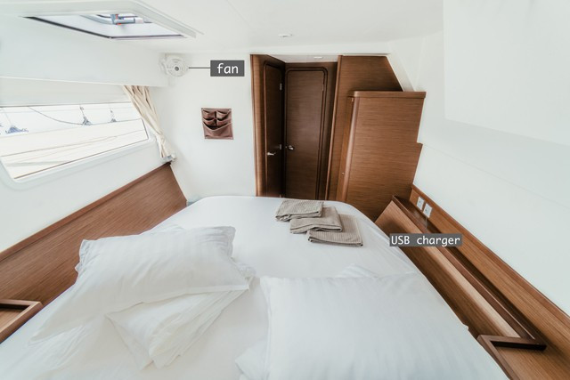 Yacht LAGOON - 42 "Artemis"