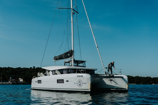 Yacht LAGOON - 42 "Artemis"