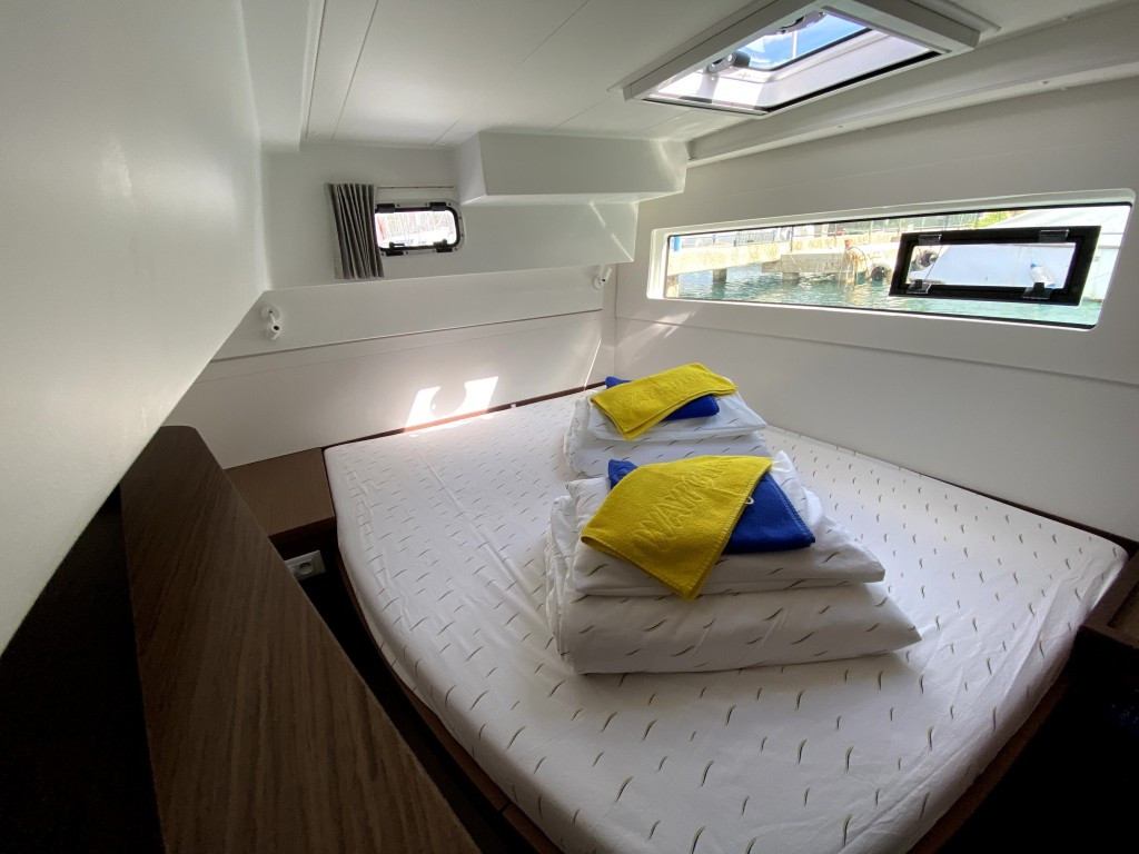 Yacht LAGOON - 40 "Heronia"