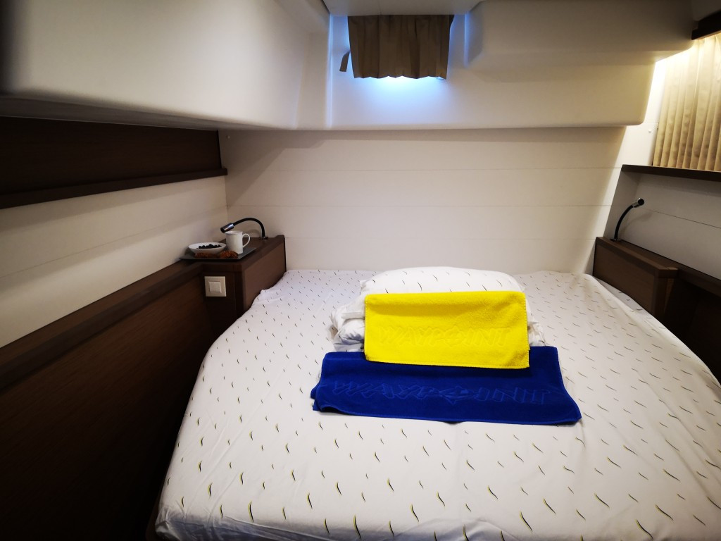 Yacht LAGOON - 450 F "Calm Point"