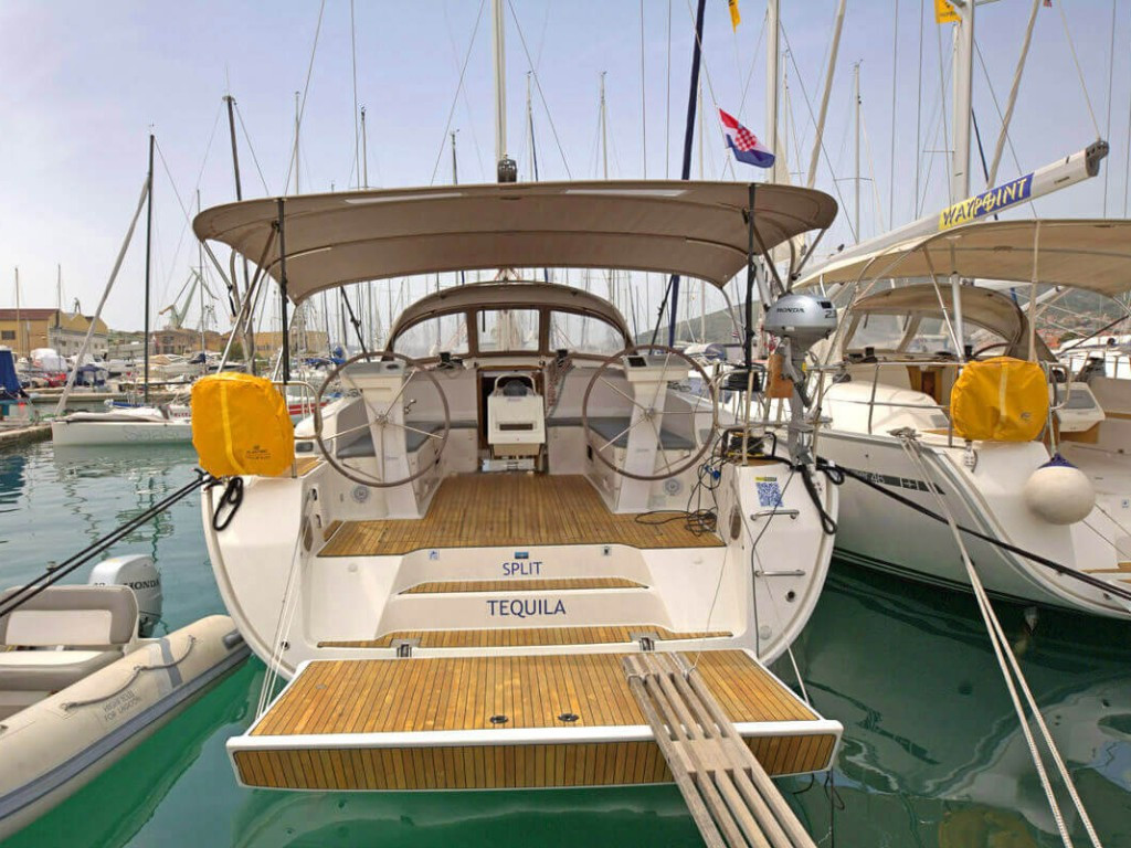 Yacht BAVARIA - Cruiser 46 "Tequila"