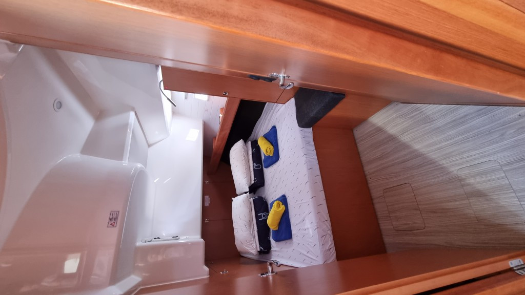 Yacht BAVARIA - Cruiser 46 "Iustitia"