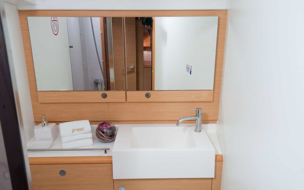 Yacht BENETEAU - First 45 "Yasmin"