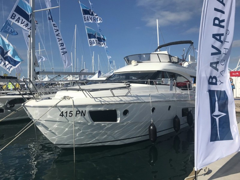 Yacht BAVARIA - 42 Fly Virtess "Captain Blue"