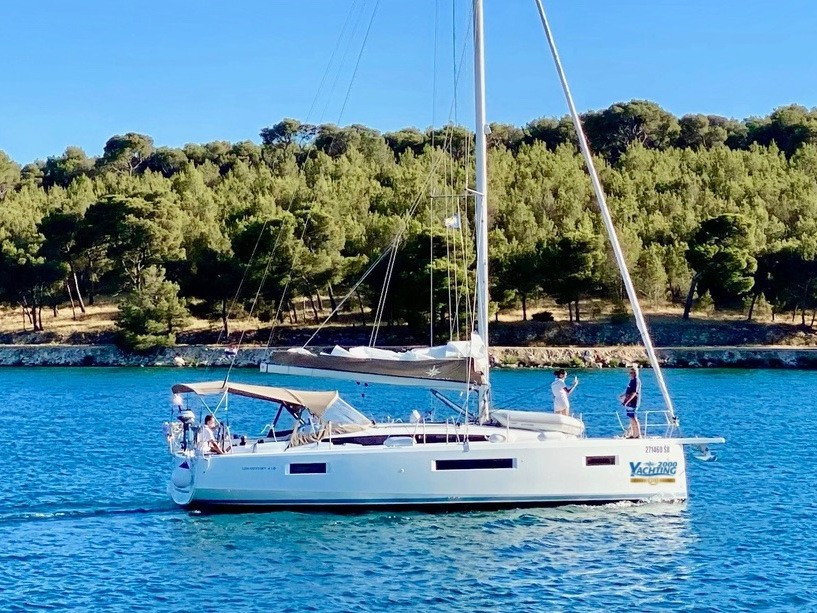Yacht JEANNEAU - Sun Odyssey 410 "Hawking"