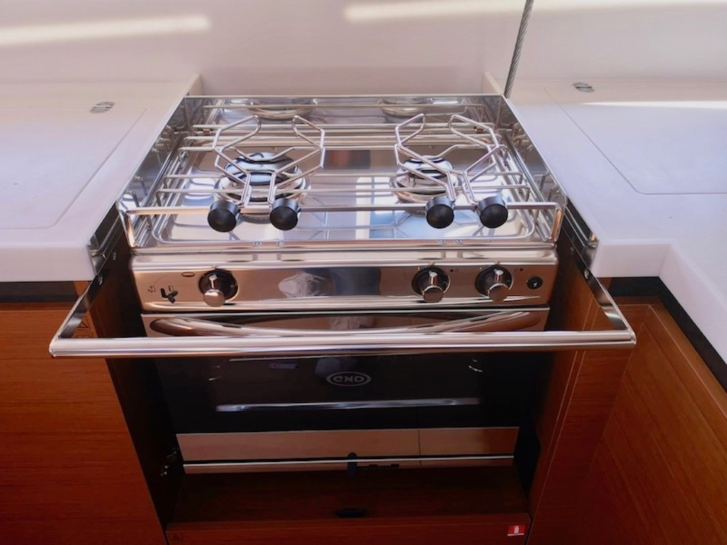 Yacht JEANNEAU - Sun Odyssey 490 "Persik"