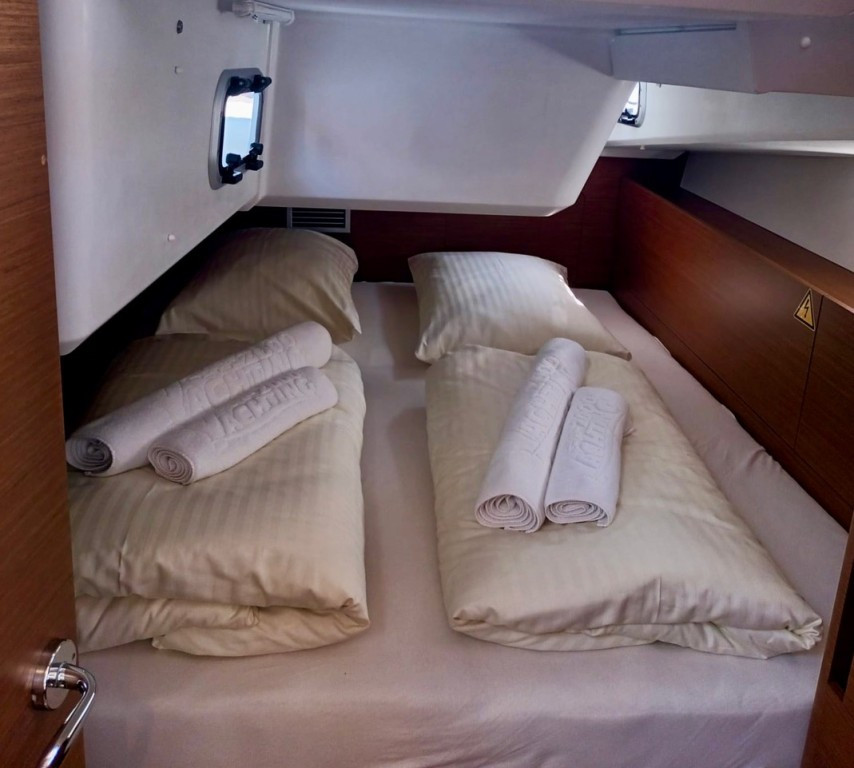 Yacht JEANNEAU - Sun Odyssey 490 "ma cherie"