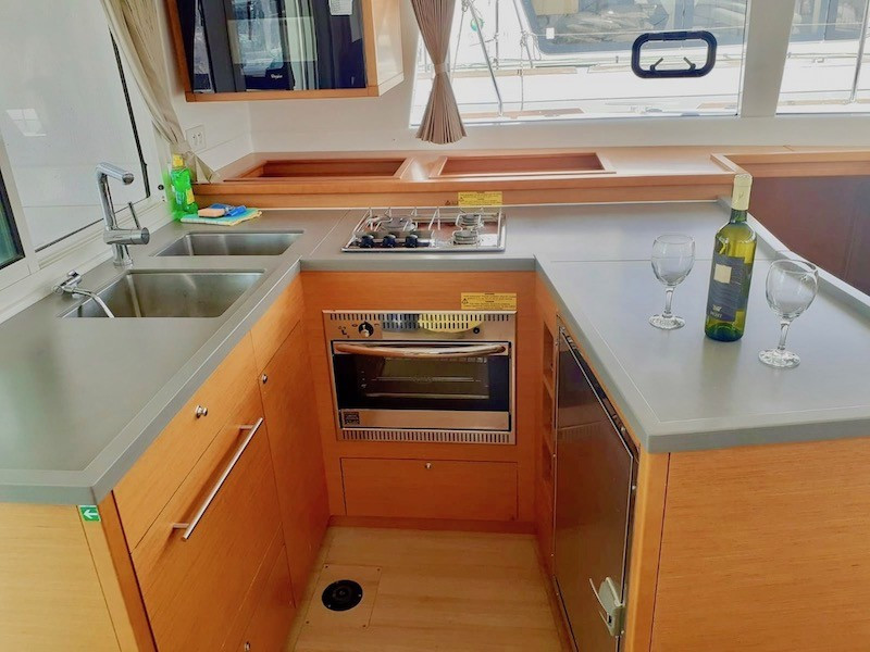 Yacht LAGOON - 450 F "Bagira"