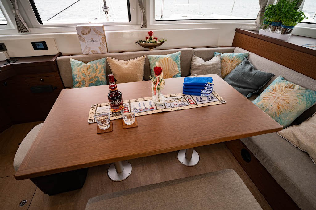 Yacht LAGOON - 46 "Kari"