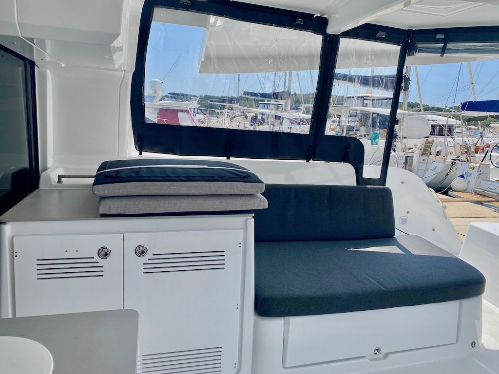 Yacht LAGOON - 46 "Ruru"