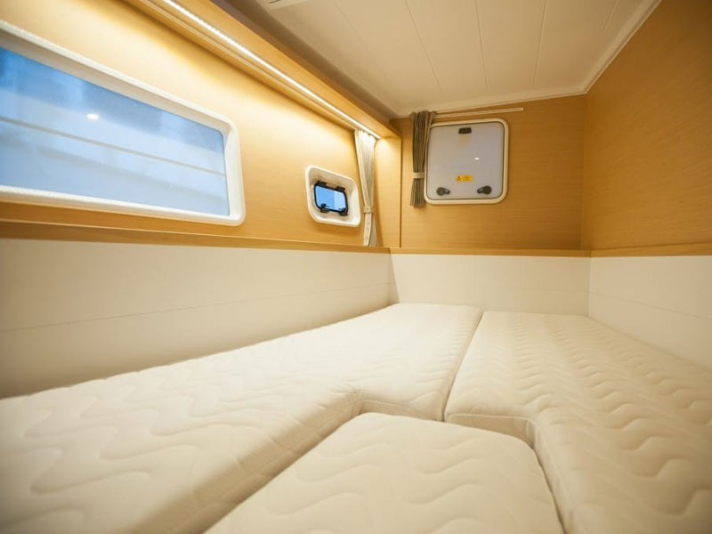 Yacht LAGOON - 400 S2 "Lady Dom"