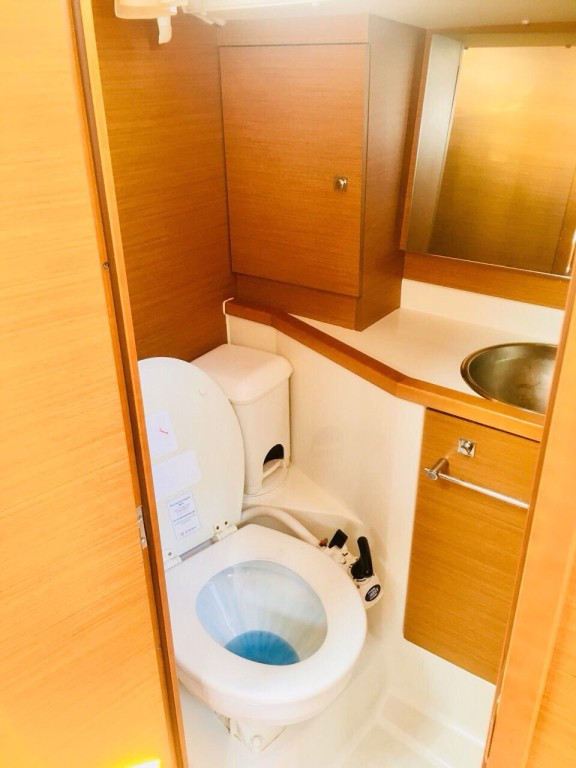 Yacht JEANNEAU - Sun Odyssey 379 "Argo"