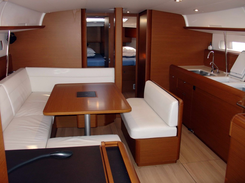 Yacht JEANNEAU - Sun Odyssey 519 "Ataraxia"