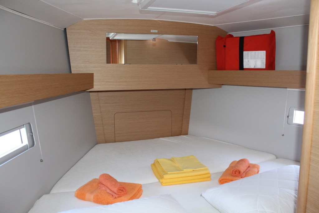 Yacht DUFOUR - 390 Grand Large "Why Not 16"