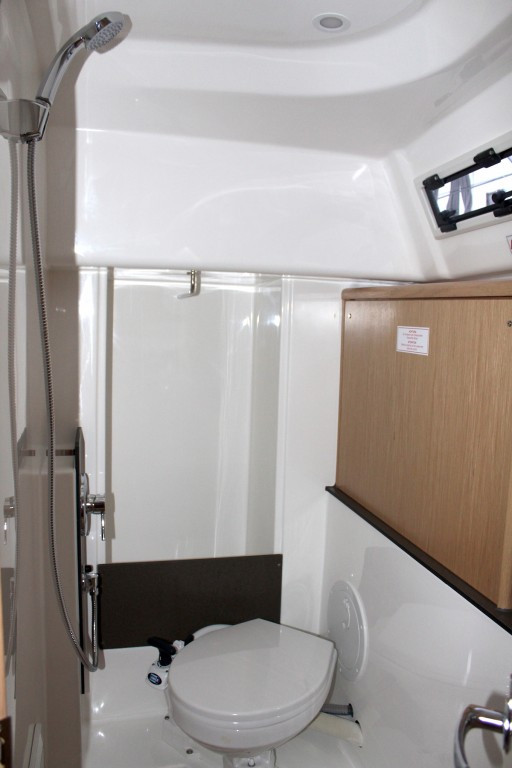 Yacht BAVARIA - Cruiser 34 "Why Not 15"