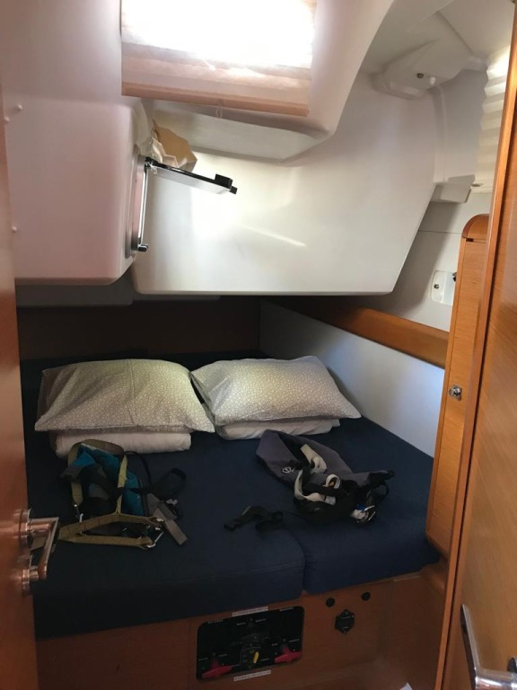 Yacht JEANNEAU - Sun Odyssey 519 "Alboran Bourbon"