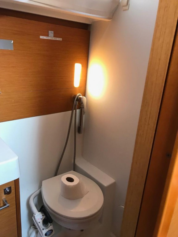 Yacht JEANNEAU - Sun Odyssey 519 "Alboran Bourbon"